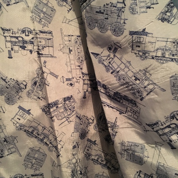 Classy Suit Sz in Pictures - Picture 4 of 10